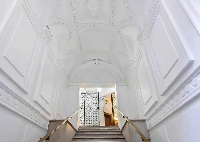 Historic 3br Colosseum 160sqm For 9 *