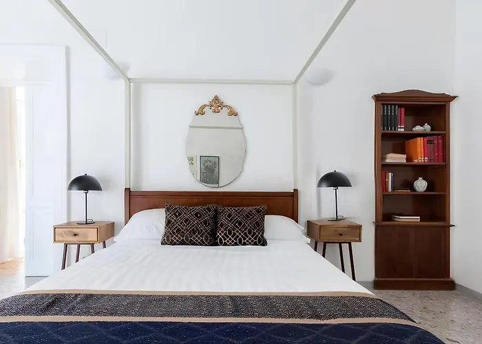 Apartament Historic 3br Colosseum 160sqm For 9